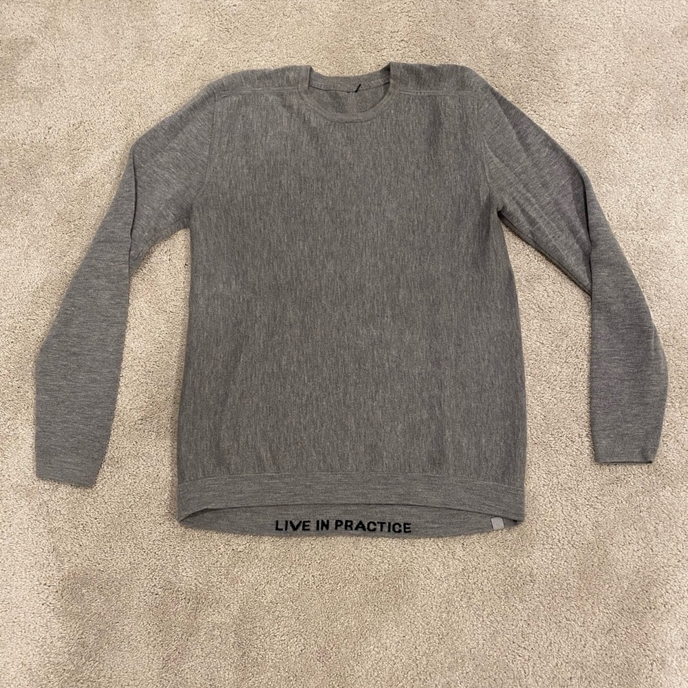 Men’s Lululemon Gray Merino Wool Alpine Air Crew Sweater Size Large